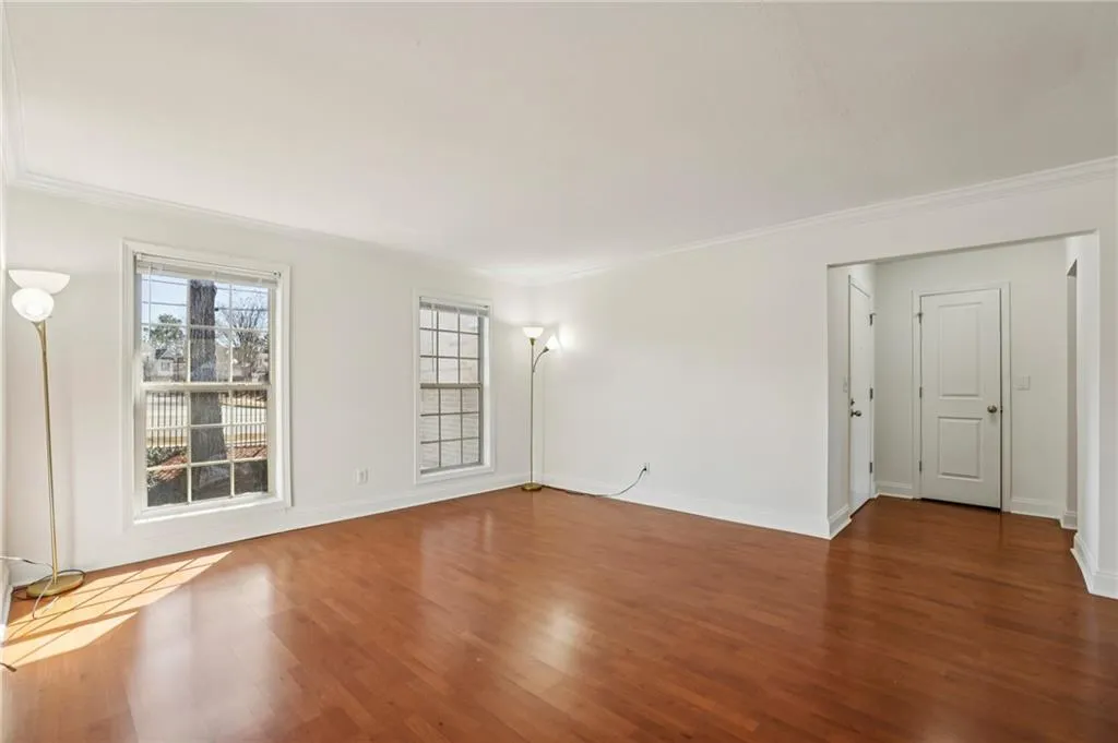 750 Dalrymple Road Unit B4, Sandy Springs, Georgia 30328, 3 Bedrooms Bedrooms, ,2 BathroomsBathrooms,Residential,Sold,750 Dalrymple Road Unit B4,7718581
