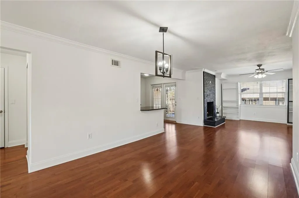 750 Dalrymple Road Unit B4, Sandy Springs, Georgia 30328, 3 Bedrooms Bedrooms, ,2 BathroomsBathrooms,Residential,Sold,750 Dalrymple Road Unit B4,7718581