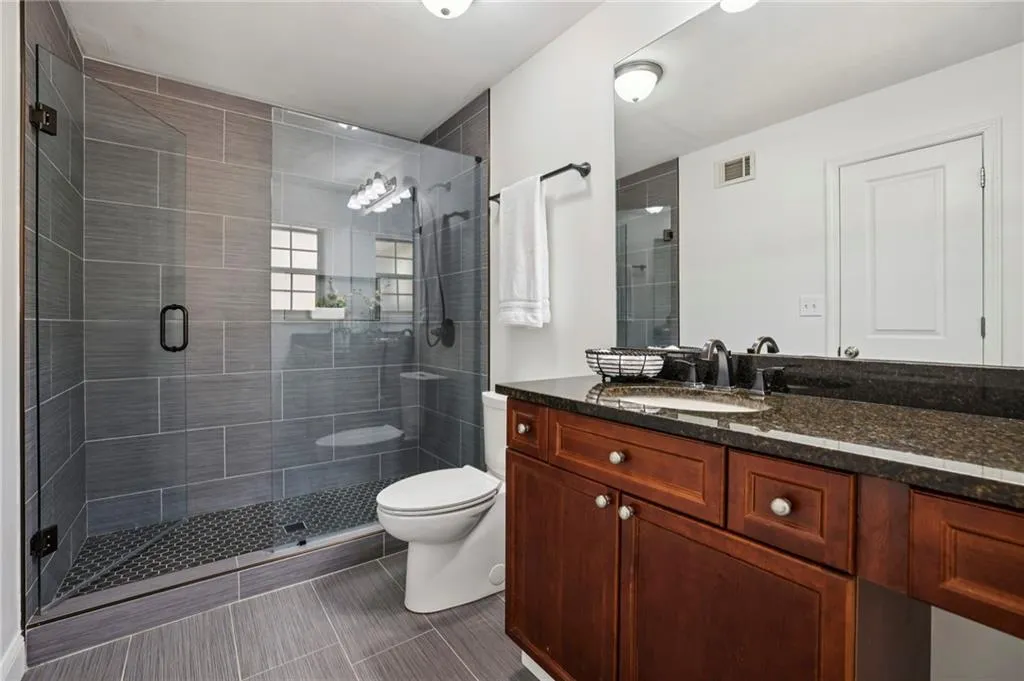 750 Dalrymple Road Unit B4, Sandy Springs, Georgia 30328, 3 Bedrooms Bedrooms, ,2 BathroomsBathrooms,Residential,Sold,750 Dalrymple Road Unit B4,7718581