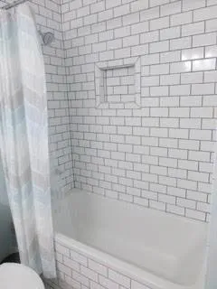 5400 Roswell Road Unit J4, Atlanta, Georgia 30342, 3 Bedrooms Bedrooms, ,2 BathroomsBathrooms,Residential,Sold,5400 Roswell Road Unit J4,5692896