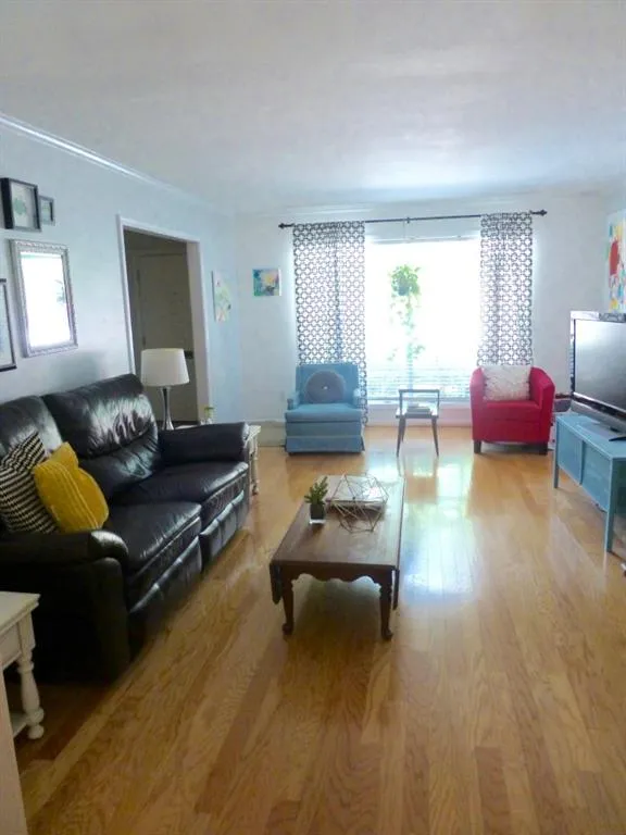 5400 Roswell Road Unit J4, Atlanta, Georgia 30342, 3 Bedrooms Bedrooms, ,2 BathroomsBathrooms,Residential,Sold,5400 Roswell Road Unit J4,5692896
