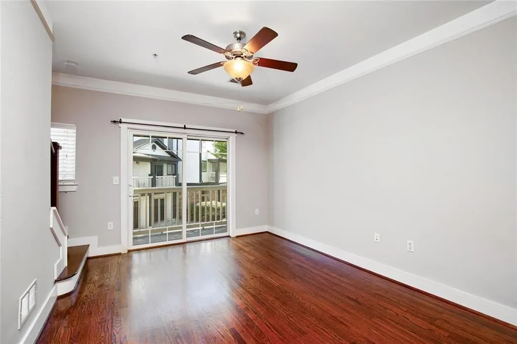 220 Semel Circle Nw Unit 138, Atlanta, Georgia 30309, 2 Bedrooms Bedrooms, ,2 BathroomsBathrooms,Residential,For Sale,220 Semel Circle Nw Unit 138,7649577