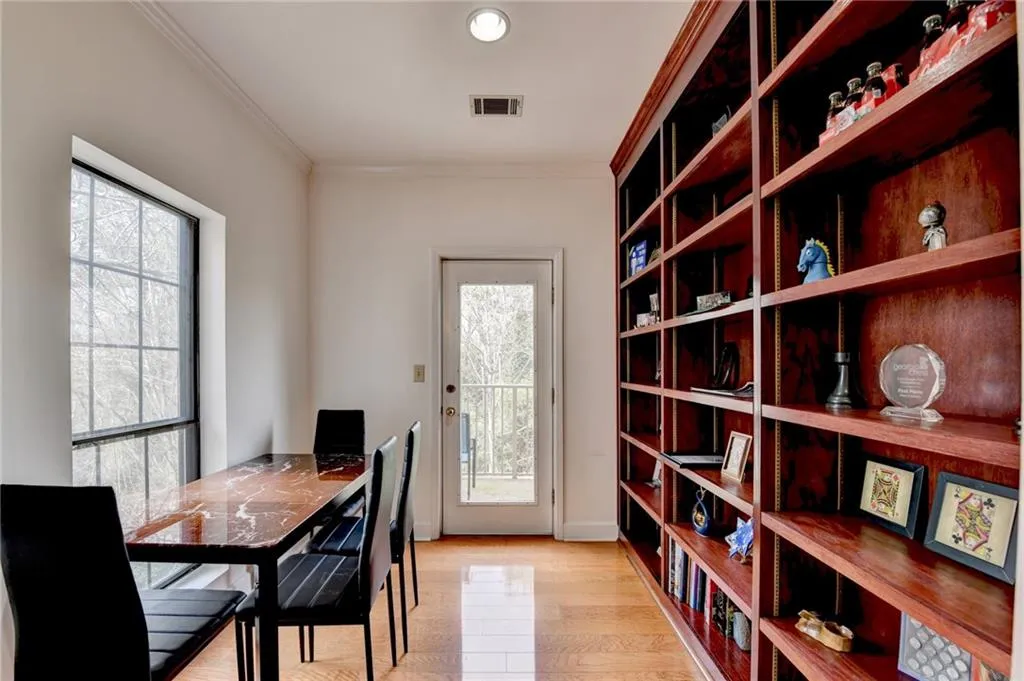 2865 Lenox Road Ne Unit 409, Atlanta, Georgia 30324, 2 Bedrooms Bedrooms, 0 ,2 BathroomsBathrooms,Residential,For Sale,2865 Lenox Road Ne Unit 409,7779465