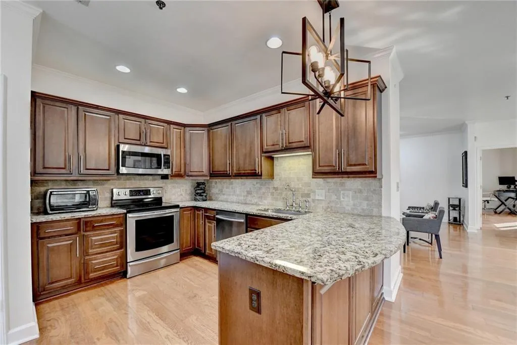 2865 Lenox Road Ne Unit 409, Atlanta, Georgia 30324, 2 Bedrooms Bedrooms, 0 ,2 BathroomsBathrooms,Residential,For Sale,2865 Lenox Road Ne Unit 409,7779465