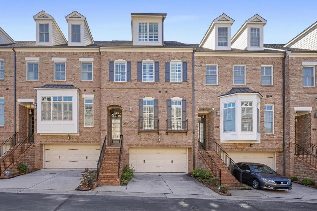 548 Sarabrook Place, Atlanta, Georgia 30342, 3 Bedrooms Bedrooms, ,3 BathroomsBathrooms,Residential,For Sale,548 Sarabrook Place,7675966