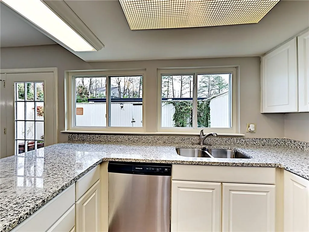 7082 Stonington Drive, Sandy Springs, Georgia 30328, 3 Bedrooms Bedrooms, ,2 BathroomsBathrooms,Residential,Sold,7082 Stonington Drive,6522425 7082 Stonington Drive, Sandy Springs, Georgia 30328, 3 Bedrooms Bedrooms, ,2 BathroomsBathrooms,Residential,Sold,7082 Stonington Drive,6522425