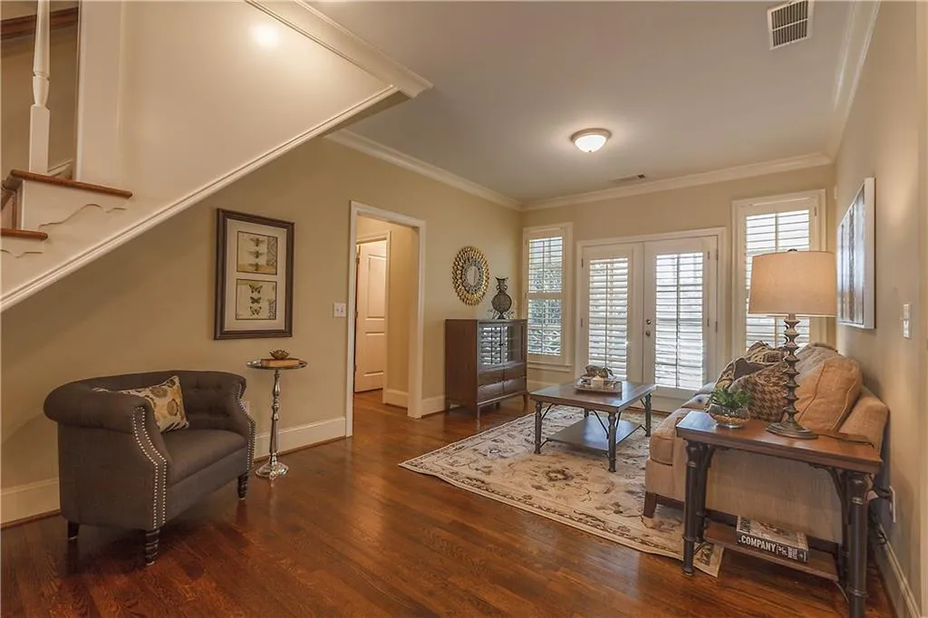 439 Brookfield Drive, Atlanta, Georgia 30342, 4 Bedrooms Bedrooms, ,3 BathroomsBathrooms,Residential,Sold,439 Brookfield Drive,5648840