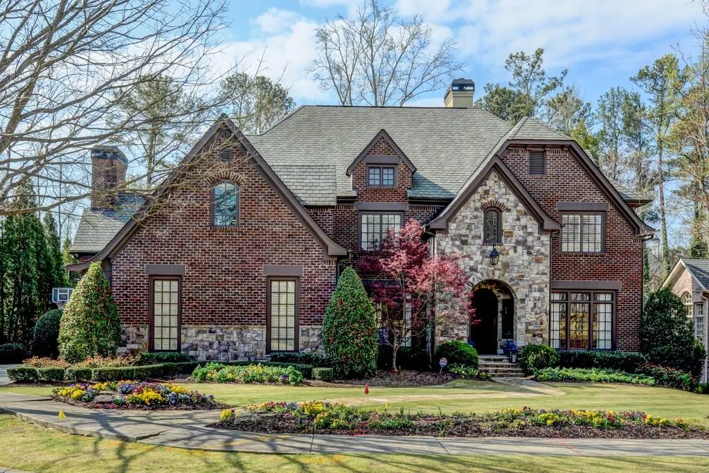 585 Trimble Lake Court, Sandy Springs, Georgia 30342, 6 Bedrooms Bedrooms, ,6 BathroomsBathrooms,Residential,Sold,585 Trimble Lake Court,5822190