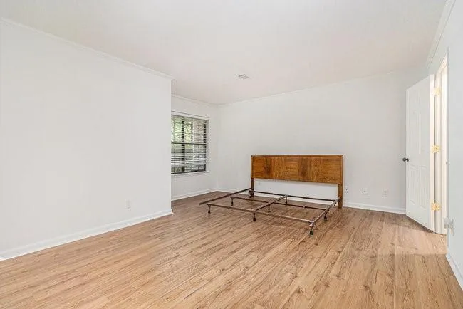 201 Barrington Hills Drive, Atlanta, Georgia 30350, 3 Bedrooms Bedrooms, ,2 BathroomsBathrooms,Residential,For Sale,201 Barrington Hills Drive,7606957