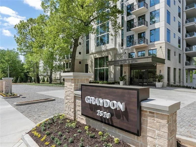 2520 Peachtree Road Nw Unit 1202, Atlanta, Georgia 30305, 2 Bedrooms Bedrooms, ,3 BathroomsBathrooms,Residential,For Sale,2520 Peachtree Road Nw Unit 1202,7614740