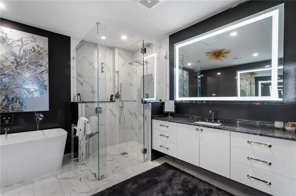 2520 Peachtree Road Nw Unit 1202, Atlanta, Georgia 30305, 2 Bedrooms Bedrooms, ,3 BathroomsBathrooms,Residential,For Sale,2520 Peachtree Road Nw Unit 1202,7614740