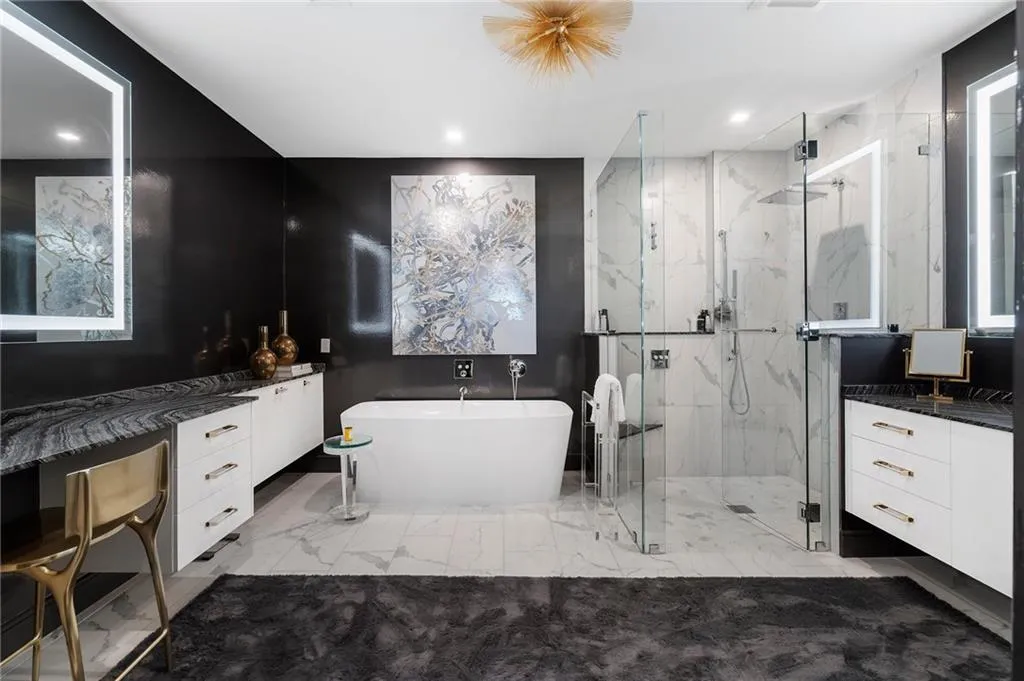 2520 Peachtree Road Nw Unit 1202, Atlanta, Georgia 30305, 2 Bedrooms Bedrooms, ,3 BathroomsBathrooms,Residential,For Sale,2520 Peachtree Road Nw Unit 1202,7614740