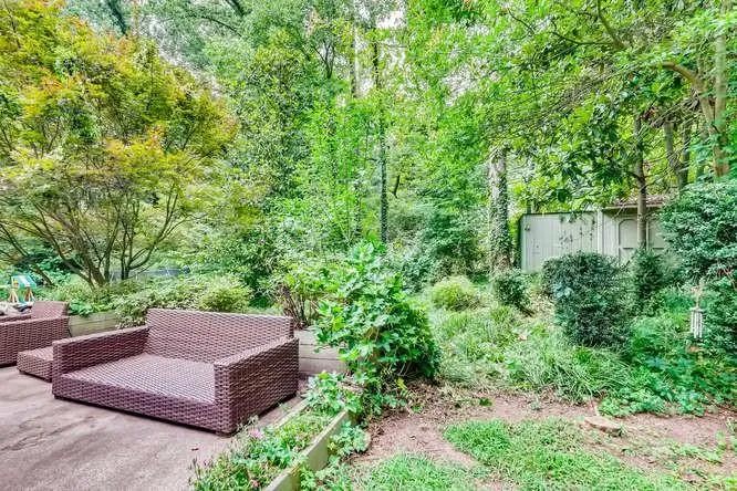 6550 Burdett Drive, Sandy Springs, Georgia 30328, 3 Bedrooms Bedrooms, ,2 BathroomsBathrooms,Residential,Sold,6550 Burdett Drive,6744765