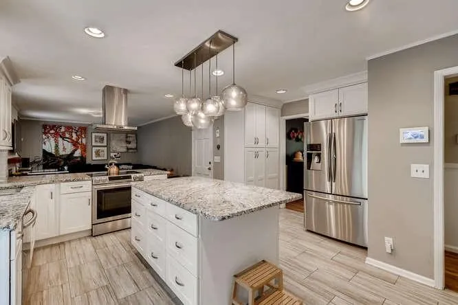 6550 Burdett Drive, Sandy Springs, Georgia 30328, 3 Bedrooms Bedrooms, ,2 BathroomsBathrooms,Residential,Sold,6550 Burdett Drive,6744765