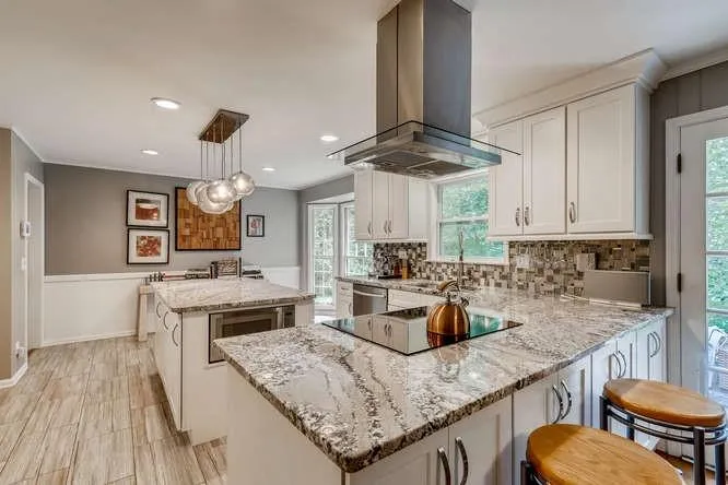 6550 Burdett Drive, Sandy Springs, Georgia 30328, 3 Bedrooms Bedrooms, ,2 BathroomsBathrooms,Residential,Sold,6550 Burdett Drive,6744765