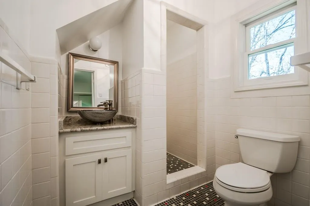 60 Maryeanna Drive Ne, Atlanta, Georgia 30342, 4 Bedrooms Bedrooms, ,3 BathroomsBathrooms,Residential,Sold,60 Maryeanna Drive Ne,5995781