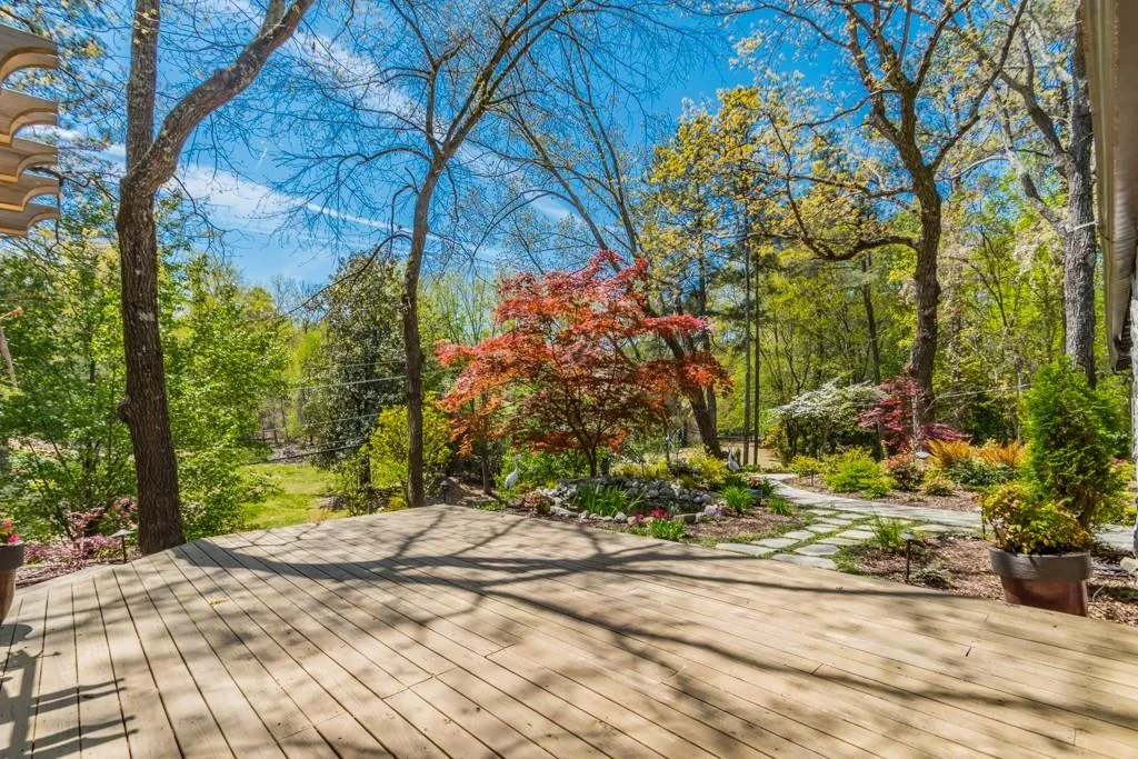 60 Maryeanna Drive Ne, Atlanta, Georgia 30342, 4 Bedrooms Bedrooms, ,3 BathroomsBathrooms,Residential,Sold,60 Maryeanna Drive Ne,5995781