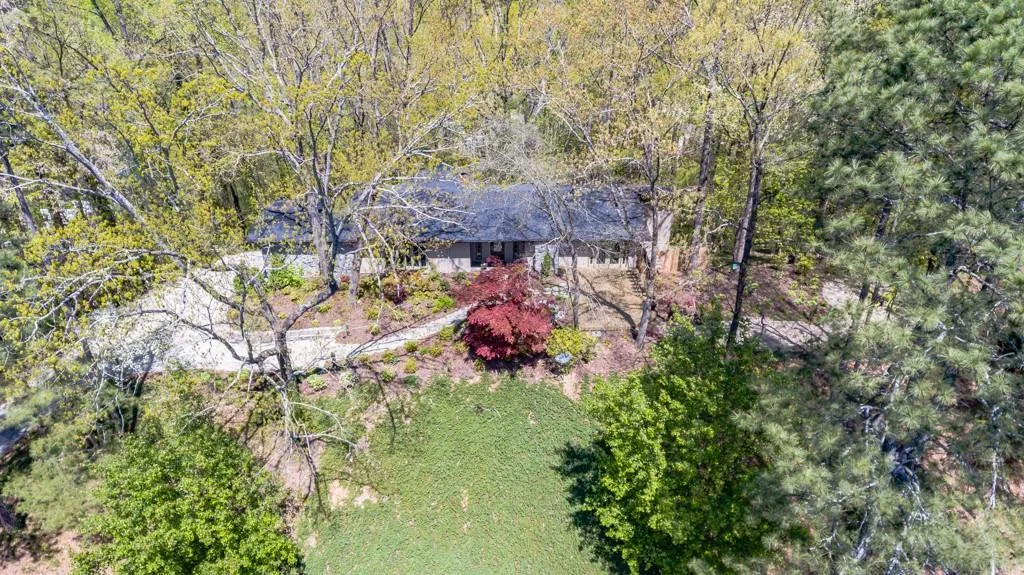 60 Maryeanna Drive Ne, Atlanta, Georgia 30342, 4 Bedrooms Bedrooms, ,3 BathroomsBathrooms,Residential,Sold,60 Maryeanna Drive Ne,5995781