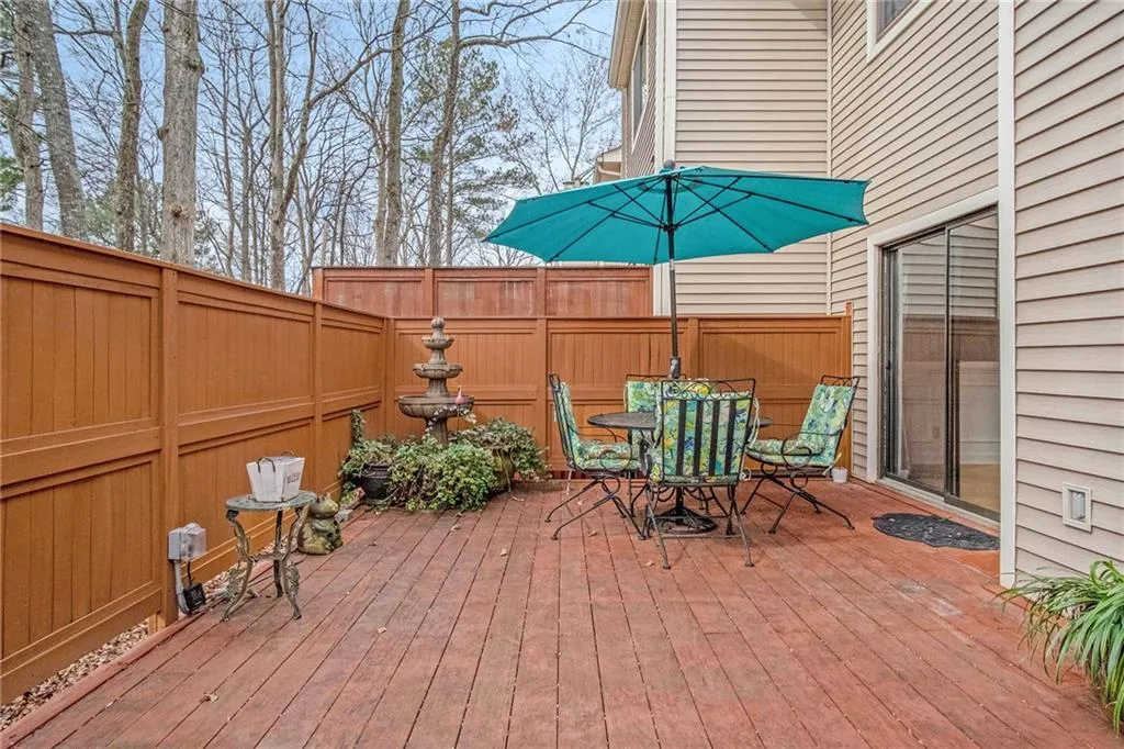 56 Basswood Circle, Atlanta, Georgia 30328, 3 Bedrooms Bedrooms, ,3 BathroomsBathrooms,Residential,Sold,56 Basswood Circle,6686973