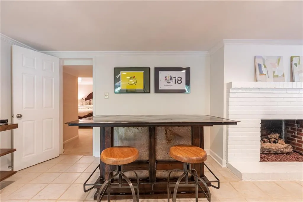 225 Elden Drive, Atlanta, Georgia 30342, 4 Bedrooms Bedrooms, ,3 BathroomsBathrooms,Residential,Sold,225 Elden Drive,6883447