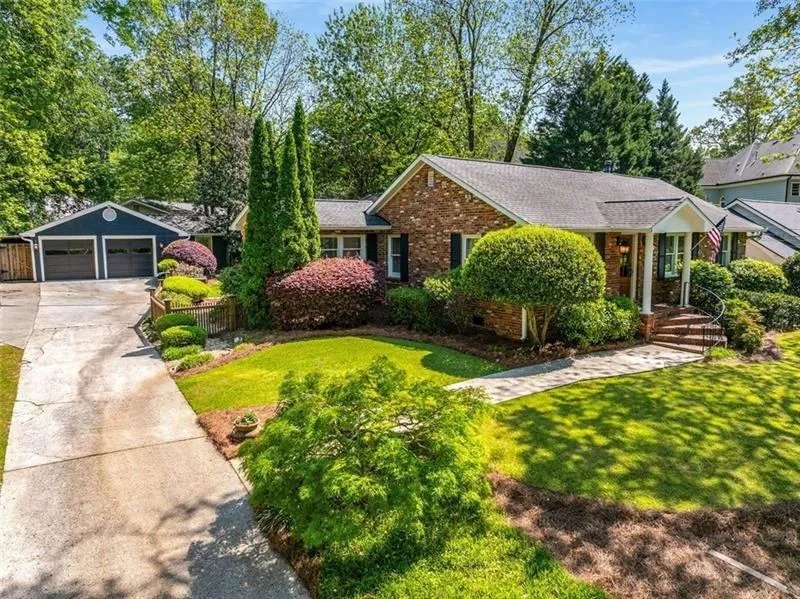 1041 Standard Drive Ne, Brookhaven, Georgia 30319, 4 Bedrooms Bedrooms, ,3 BathroomsBathrooms,Residential,For Sale,1041 Standard Drive Ne,7632637