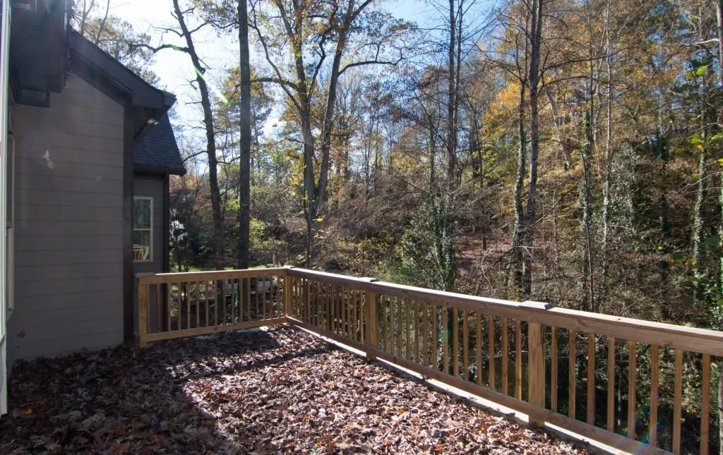 209 N Mill Road, Sandy Springs, Georgia 30328, 4 Bedrooms Bedrooms, ,3 BathroomsBathrooms,Residential,Sold,209 N Mill Road,5617628