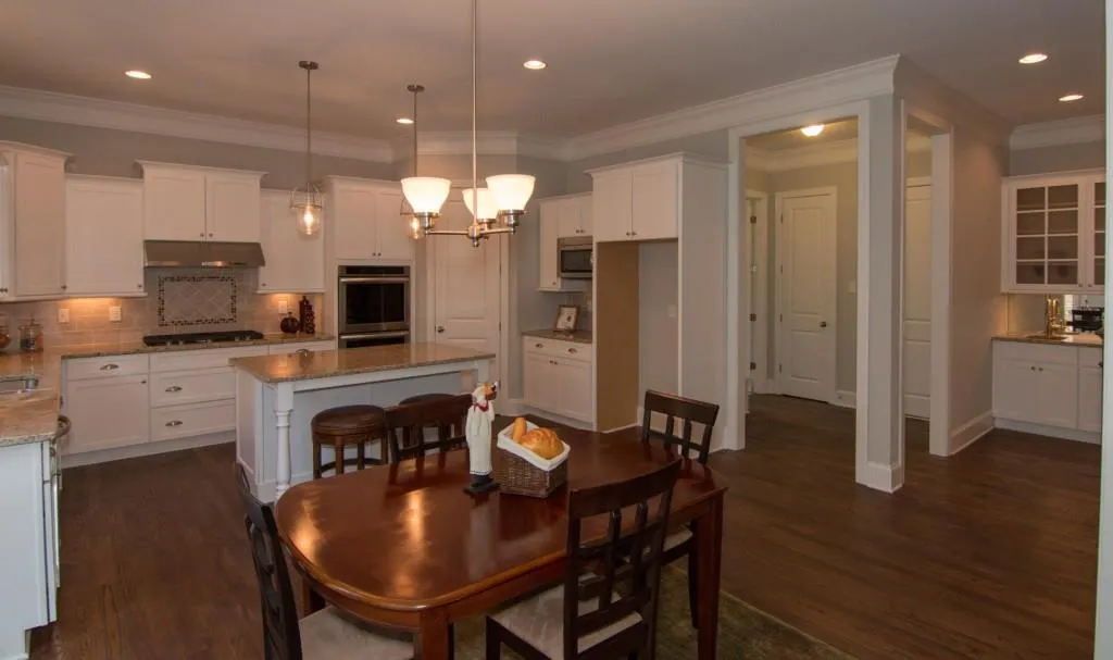 209 N Mill Road, Sandy Springs, Georgia 30328, 4 Bedrooms Bedrooms, ,3 BathroomsBathrooms,Residential,Sold,209 N Mill Road,5617628