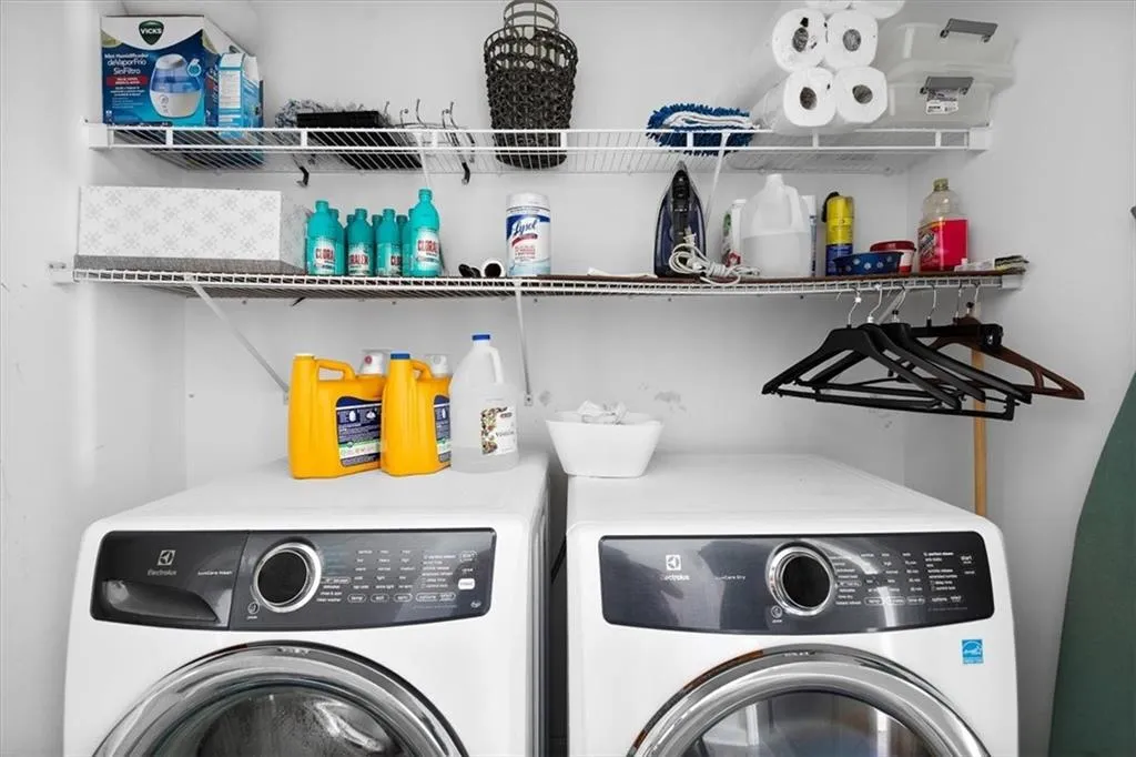 Laundry area with washing machine and dryer