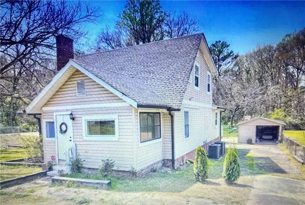 530 Elmwood Road Nw, Atlanta, Georgia 30318, 4 Bedrooms Bedrooms, 0 ,2 BathroomsBathrooms,Residential,For Sale,530 Elmwood Road Nw,7713218