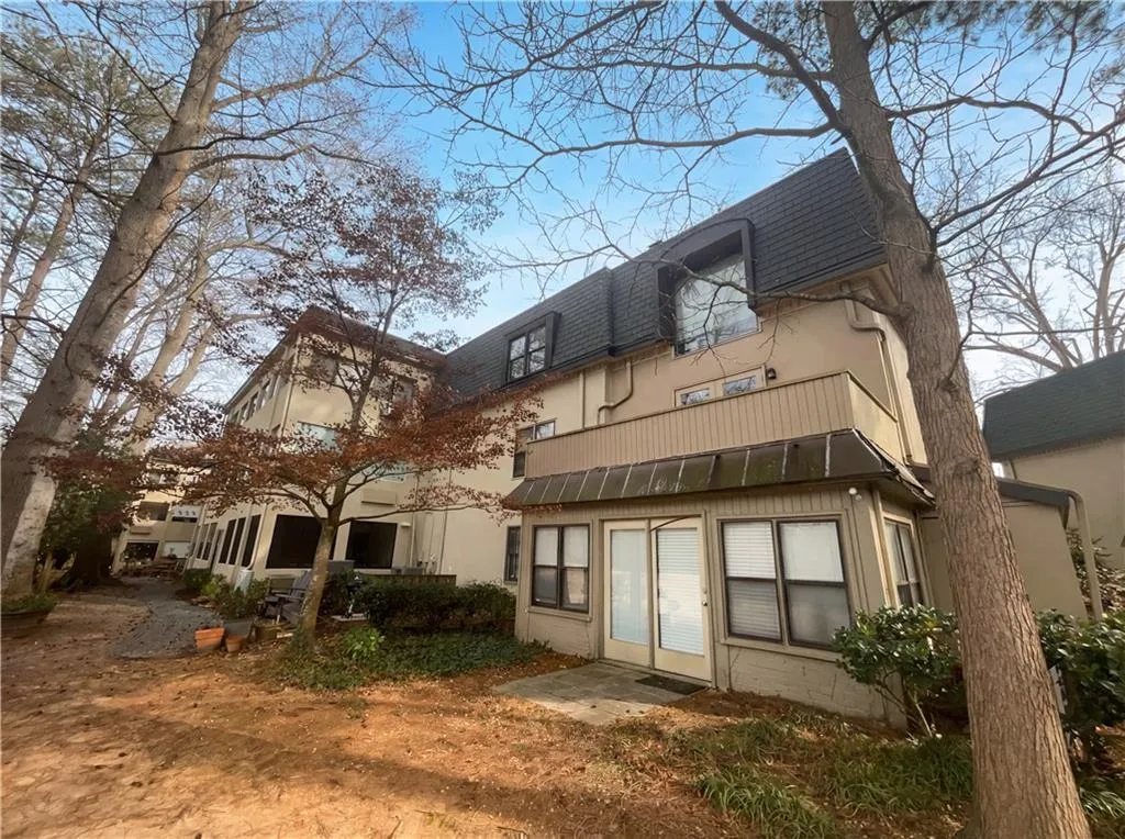 27 Chaumont Square Nw, Atlanta, Georgia 30327, 1 Bedroom Bedrooms, 0 ,1 BathroomBathrooms,Residential,For Sale,27 Chaumont Square Nw,7716377