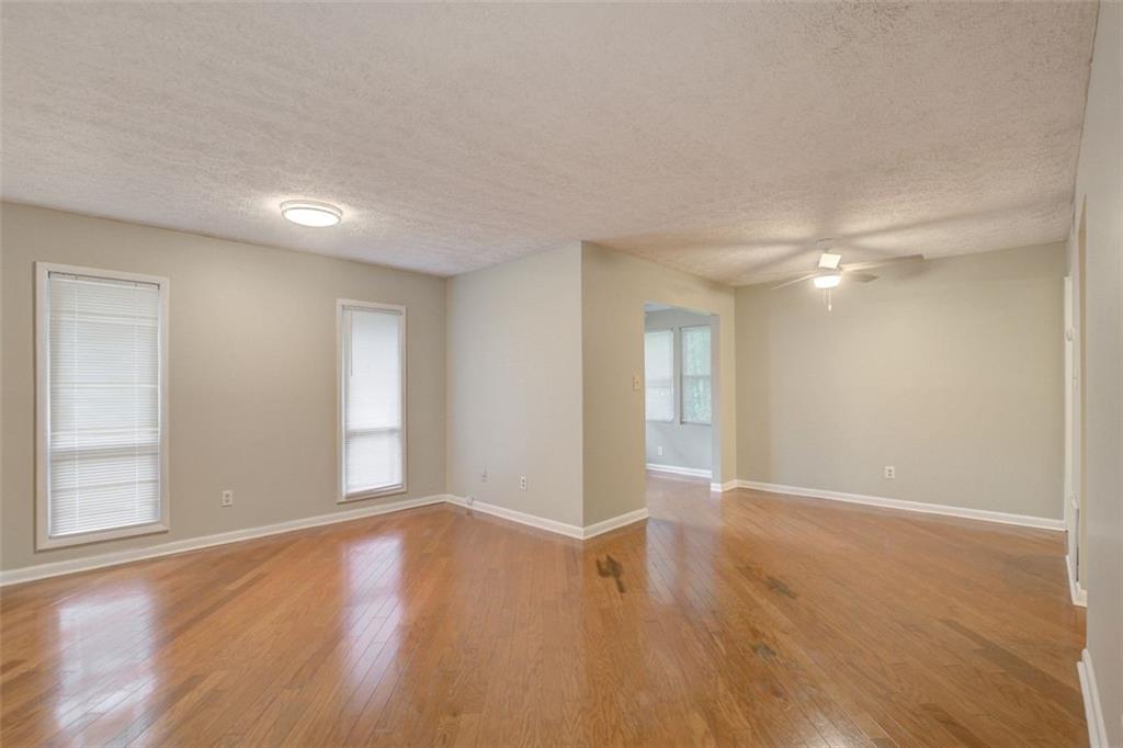 5159 ROSWELL Road Unit 7, Atlanta, Georgia 30342, 1 Bedroom Bedrooms, ,1 BathroomBathrooms,Residential,Sold,5159 ROSWELL Road Unit 7,7287875