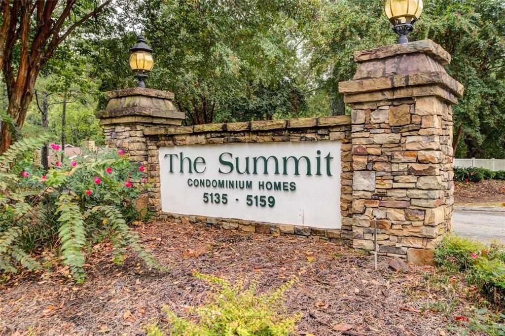 5159 ROSWELL Road Unit 7, Atlanta, Georgia 30342, 1 Bedroom Bedrooms, ,1 BathroomBathrooms,Residential,Sold,5159 ROSWELL Road Unit 7,7287875