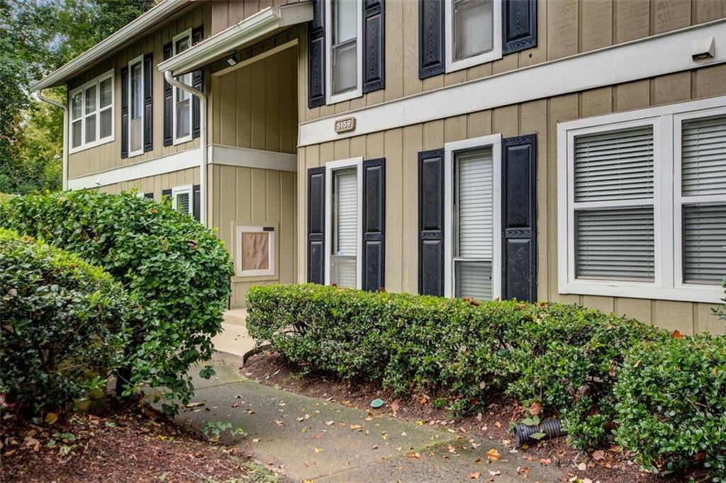 5159 ROSWELL Road Unit 7, Atlanta, Georgia 30342, 1 Bedroom Bedrooms, ,1 BathroomBathrooms,Residential,Sold,5159 ROSWELL Road Unit 7,7287875