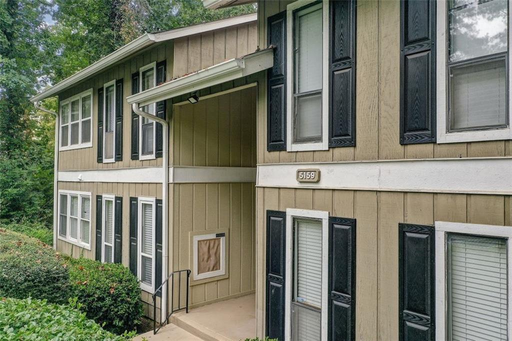 5159 ROSWELL Road Unit 7, Atlanta, Georgia 30342, 1 Bedroom Bedrooms, ,1 BathroomBathrooms,Residential,Sold,5159 ROSWELL Road Unit 7,7287875