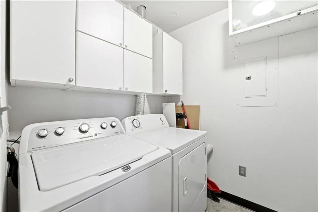 3235 Roswell Road, Atlanta, Georgia 30305, 1 Bedroom Bedrooms, 0 ,1 BathroomBathrooms,Residential,For Sale,3235 Roswell Road,7735913