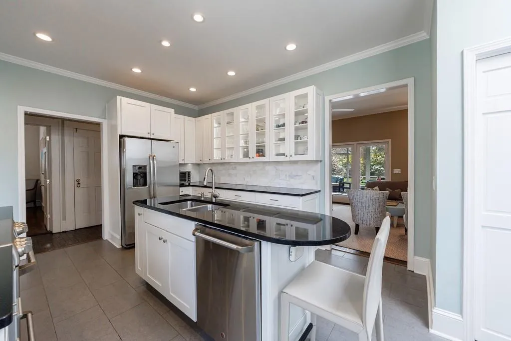 241 Lakeview Avenue Ne, Atlanta, Georgia 30305, 4 Bedrooms Bedrooms, 0 ,3 BathroomsBathrooms,Residential,For Sale,241 Lakeview Avenue Ne,7742483