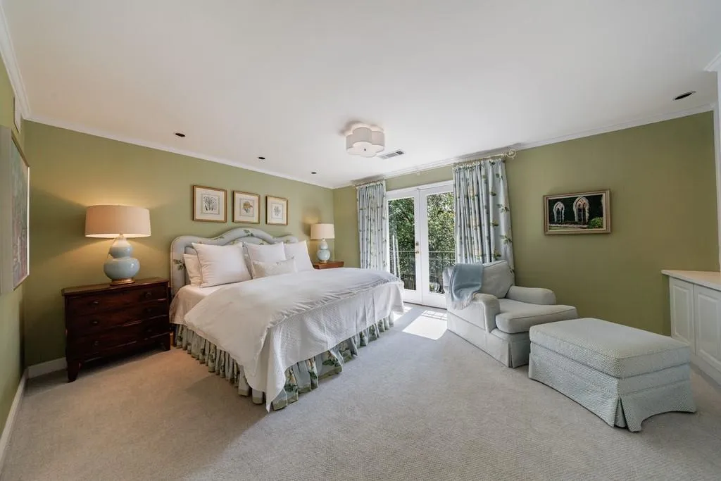 241 Lakeview Avenue Ne, Atlanta, Georgia 30305, 4 Bedrooms Bedrooms, 0 ,3 BathroomsBathrooms,Residential,For Sale,241 Lakeview Avenue Ne,7742483