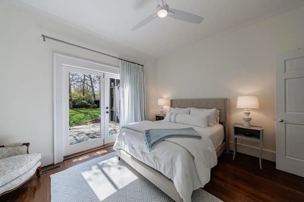 Main Level Guest Suite