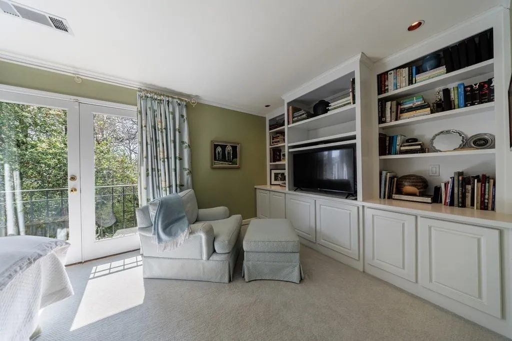 241 Lakeview Avenue Ne, Atlanta, Georgia 30305, 4 Bedrooms Bedrooms, 0 ,3 BathroomsBathrooms,Residential,For Sale,241 Lakeview Avenue Ne,7742483