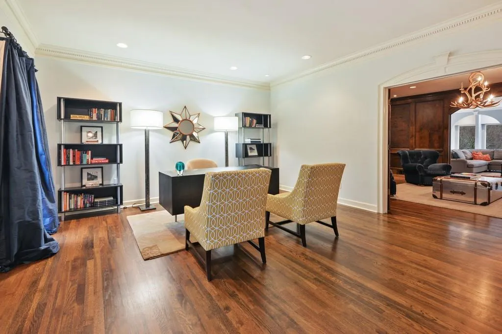 100 Cameron Glen Drive, Sandy Springs, Georgia 30328, 5 Bedrooms Bedrooms, ,4 BathroomsBathrooms,Residential,Sold,100 Cameron Glen Drive,6679678