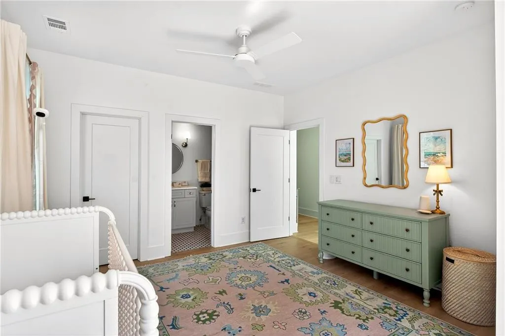 510 Windsor Parkway, Atlanta, Georgia 30342, 5 Bedrooms Bedrooms, ,5 BathroomsBathrooms,Residential,For Sale,510 Windsor Parkway,7765416