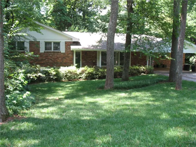 2281 Midvale Circle, Tucker, Georgia 30084