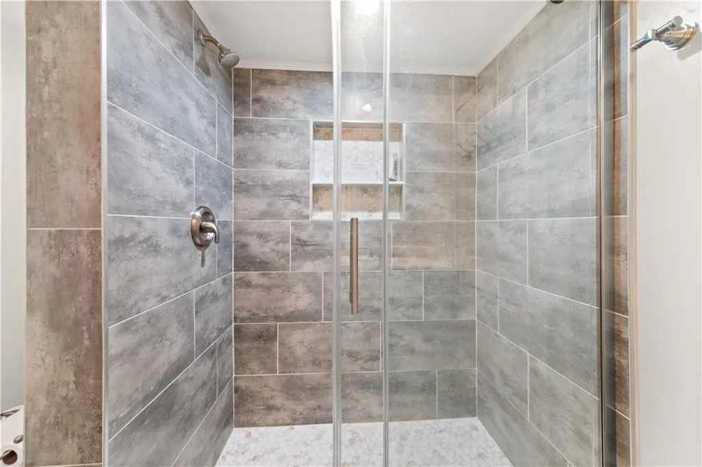 6851 Roswell Road Unit F32, Sandy Springs, Georgia 30328, 2 Bedrooms Bedrooms, ,2 BathroomsBathrooms,Residential,For Sale,6851 Roswell Road Unit F32,7622115