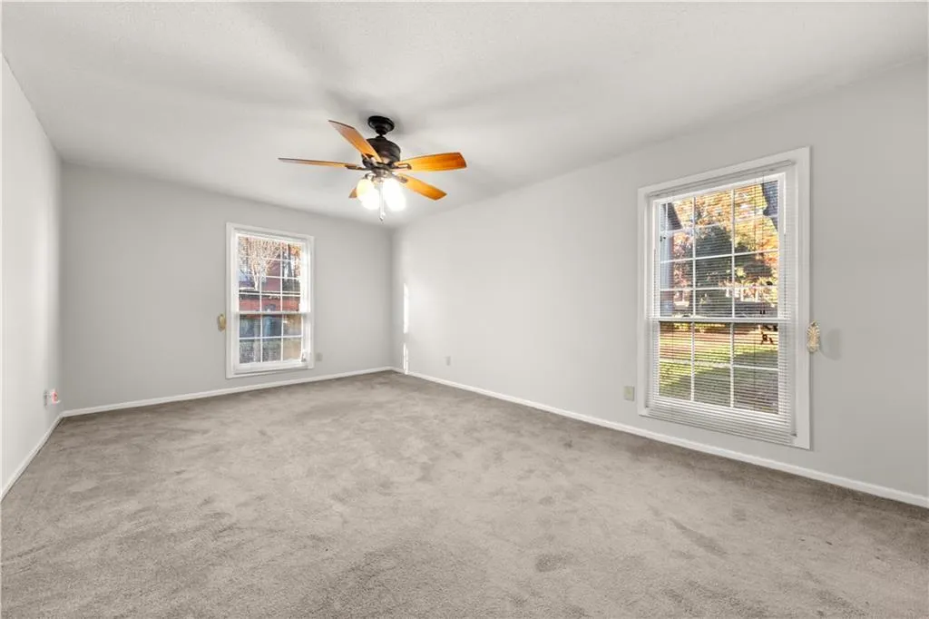 6851 Roswell Road Unit F32, Sandy Springs, Georgia 30328, 2 Bedrooms Bedrooms, ,2 BathroomsBathrooms,Residential,For Sale,6851 Roswell Road Unit F32,7622115