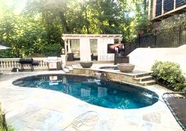 4288 Olde Mill Lane Ne, Atlanta, Georgia 30342, 5 Bedrooms Bedrooms, ,4 BathroomsBathrooms,Residential,For Sale,4288 Olde Mill Lane Ne,7646216