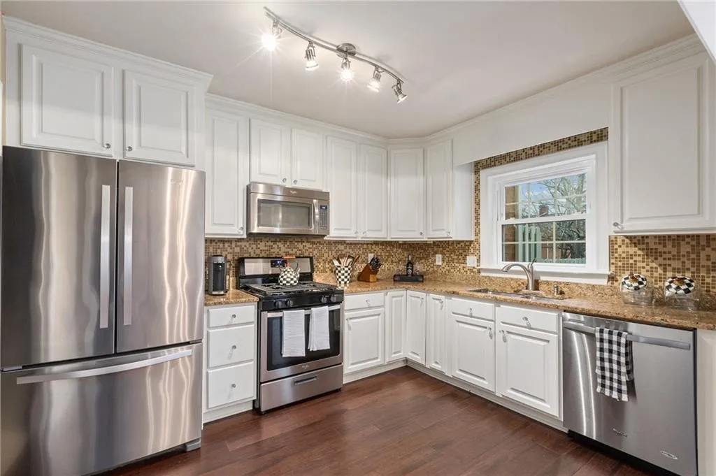 103 Mount Vernon Circle, Atlanta, Georgia 30338, 2 Bedrooms Bedrooms, ,2 BathroomsBathrooms,Residential,Sold,103 Mount Vernon Circle,6695029