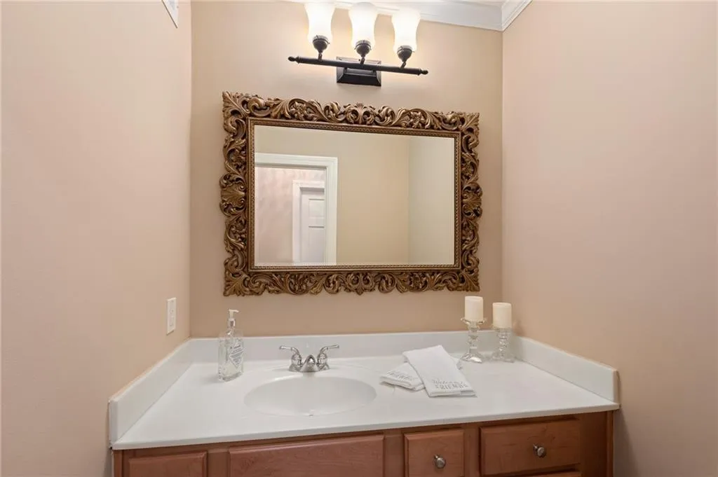 103 Mount Vernon Circle, Atlanta, Georgia 30338, 2 Bedrooms Bedrooms, ,2 BathroomsBathrooms,Residential,Sold,103 Mount Vernon Circle,6695029