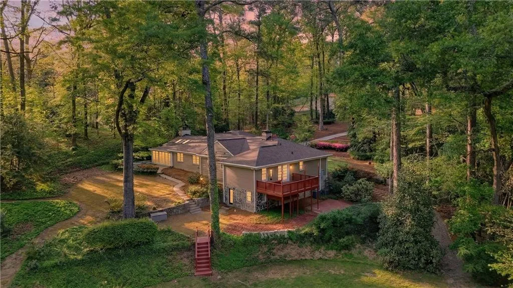 1190 W Wesley Road Nw, Atlanta, Georgia 30327, 5 Bedrooms Bedrooms, 0 ,4 BathroomsBathrooms,Land,For Sale,1190 W Wesley Road Nw,7753415