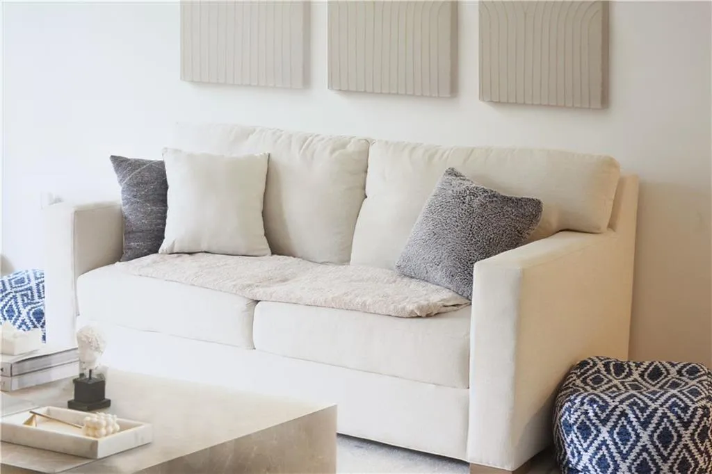 1 Biscayne Drive Nw Unit 304, Atlanta, Georgia 30309, 1 Bedroom Bedrooms, ,1 BathroomBathrooms,Residential,For Sale,1 Biscayne Drive Nw Unit 304,7640356