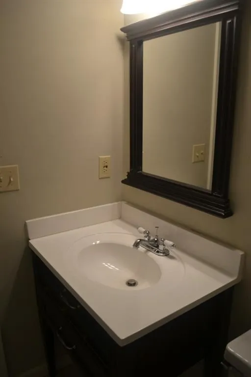 203 Wedgewood Way, Sandy Springs, Georgia 30350, 2 Bedrooms Bedrooms, ,2 BathroomsBathrooms,Residential,Sold,203 Wedgewood Way,5711030